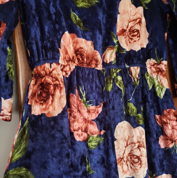 3/4 Length Velvet Floral Midi Dress -M/L - Picture 2 of 6
